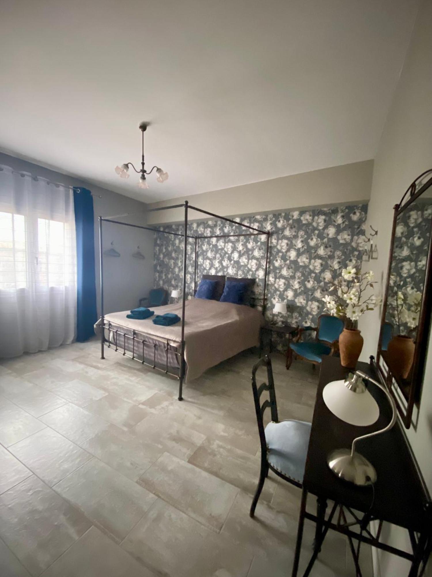 Maison Du Midi, 2 Gites De Charme Ginestas Bagian luar foto